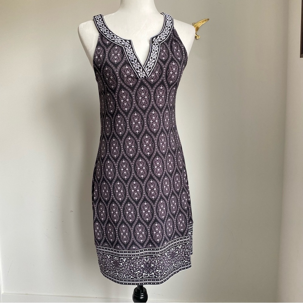 Sleeveless Black & White Patterned Midi Dress